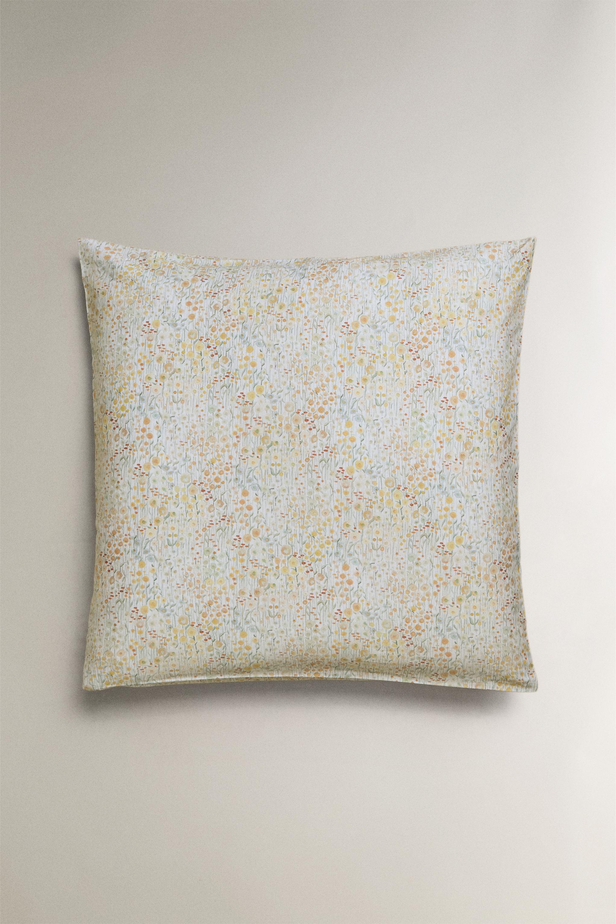 MINI FLORAL SATEEN PILLOWCASE